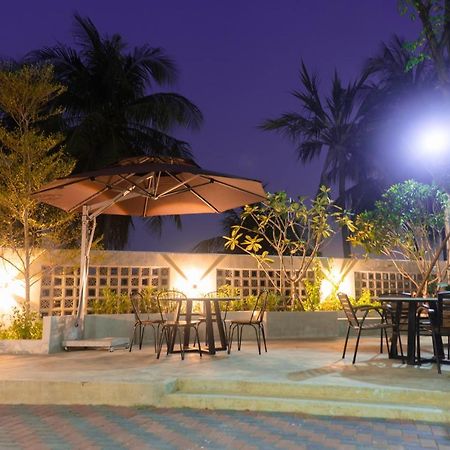 Ss Hotel & Residence Sihanoukville Exterior photo