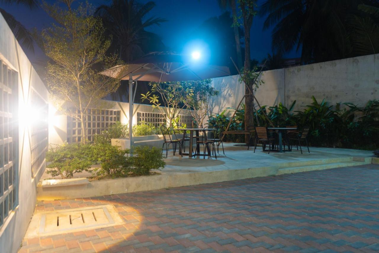 Ss Hotel & Residence Sihanoukville Exterior photo